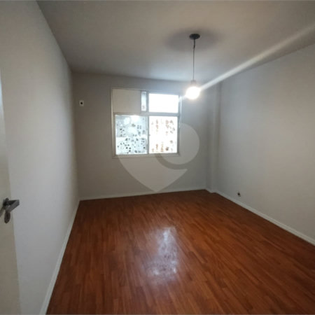 Apartamento para alugar com 2 quartos, sendo 1 suíte, em Grajaú, Rio de Janeiro, RJ