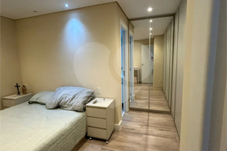 Apartamento à venda com 3 quartos, sendo 1 suíte, em Jardim Vazani, São Paulo, SP
