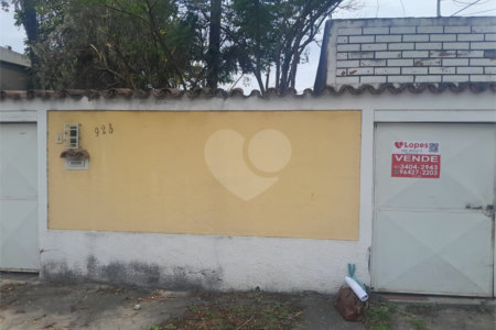 Casa à venda com 3 quartos em Campo Grande, Rio de Janeiro, RJ