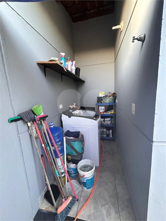 Casa à venda com 2 quartos, sendo 1 suíte, no condomínio Residencial Vila Real, Indaiatuba - SP