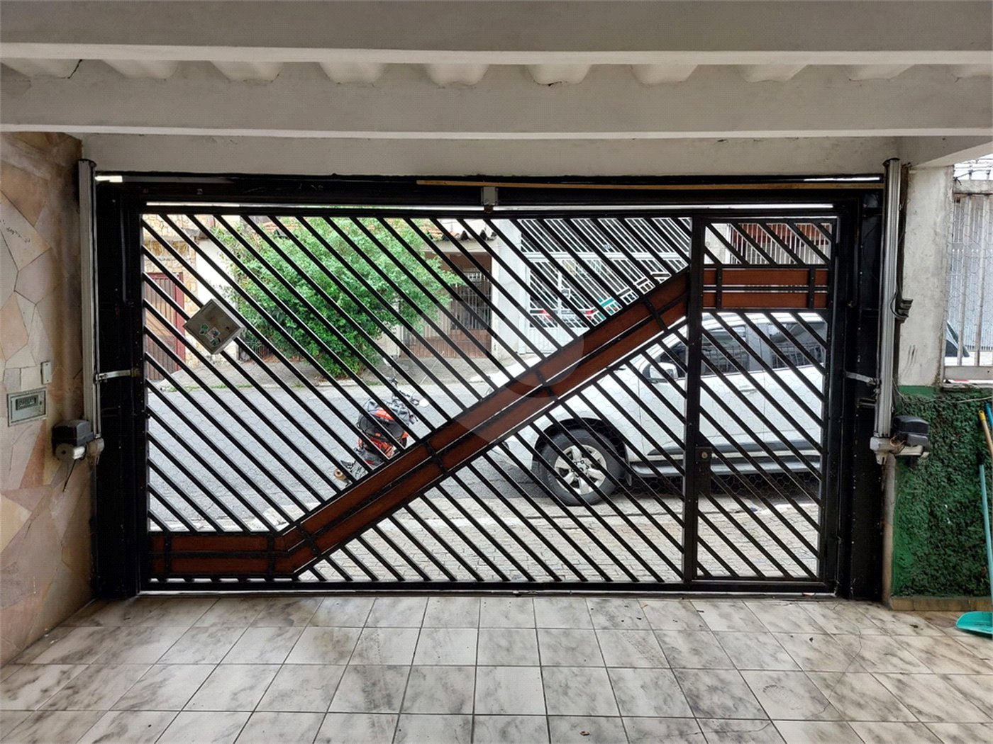 Sobrado à venda com 5 quartos, sendo 1 suíte, em Vila Brasilina, São Paulo, SP
