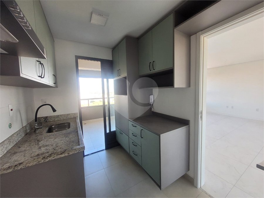 Apartamento para alugar com 3 quartos, sendo 1 suíte,  em Parque Campolim, Sorocaba, SP