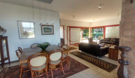 Casa à venda com 5 suítes no condomínio Residencial Terras de Vinhedo, Vinhedo - SP
