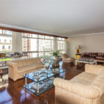 Apartamento à venda com 3 quartos, sendo 1 suíte,  em Santa Cecília, São Paulo, SP