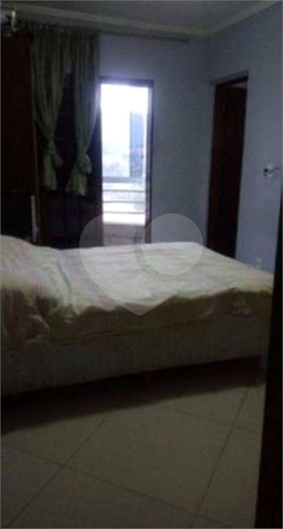 Sobrado à venda com 4 quartos, sendo 1 suíte,  em Tremembé, São Paulo, SP