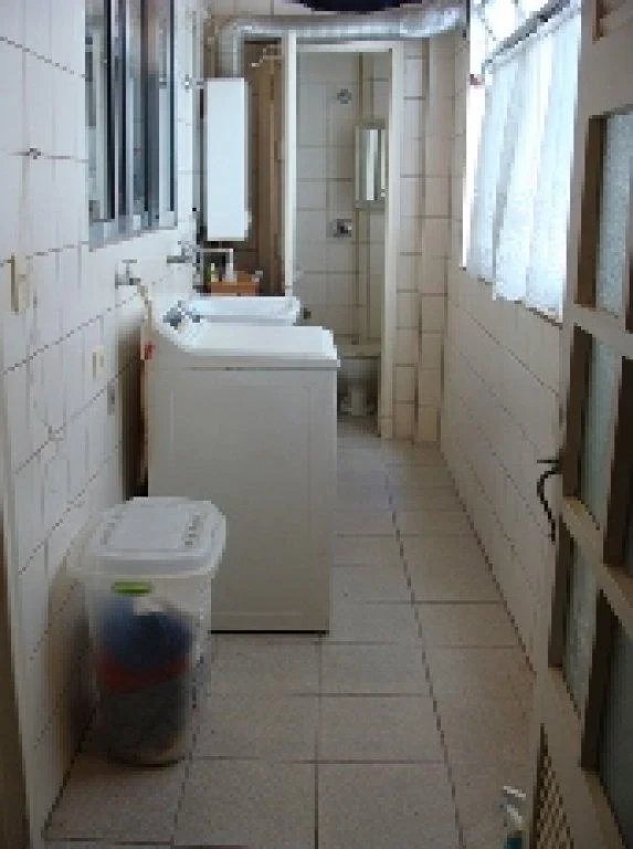 Apartamento à venda com 3 quartos, sendo 1 suíte,  em Pinheiros, São Paulo, SP