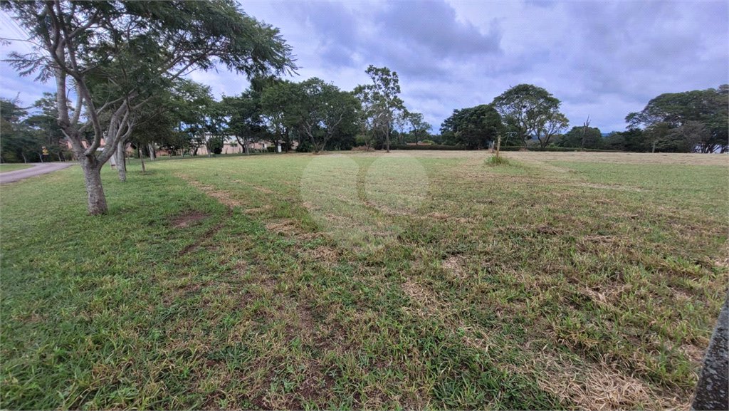 Loteamento Residencial no Condomínio Vila Pinhal do Broa