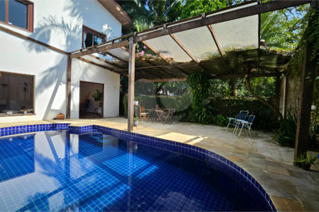 Casa à venda com 3 suítes em Brooklin, São Paulo, SP
