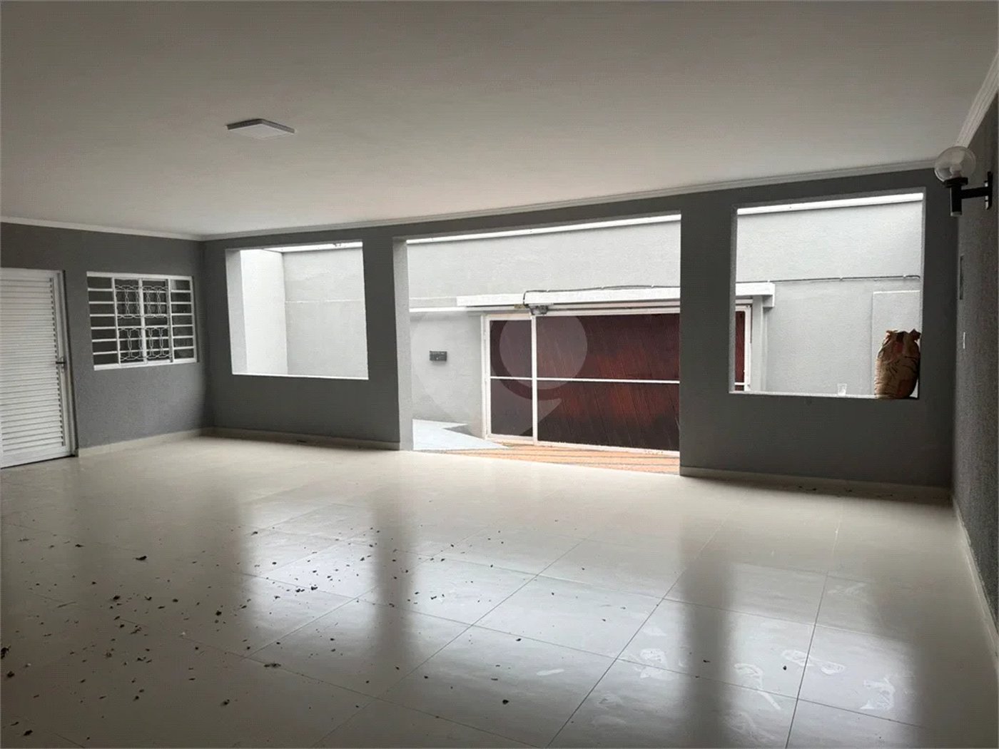 Casa à venda no Bairro Nova Piracicaba Casa à venda 3 dormitórios, 304m2 - Bairro Nova Piracicaba - Piracicaba, SP Casa à venda 3 dormitórios, 304m2 - Bairro Nova Piracicaba - Piracicaba, SP