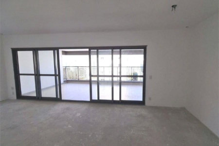 Apto com 159m² área útil com 3 suítes 2 vagas varanda gourmet e lazer completo.