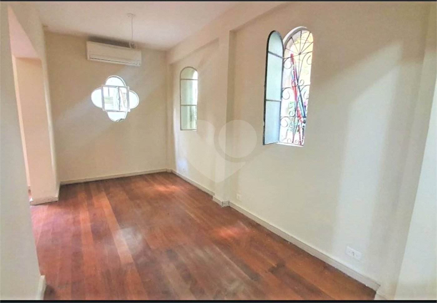 Casa de Vila Tombada 2 dormitórios/ 2 banheiros/ 1 vaga em Higienópolis