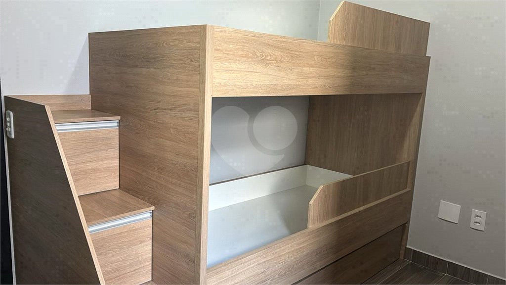 Casa à venda com 3 quartos, sendo 1 suíte, no condomínio Vila Paraty, Indaiatuba - SP