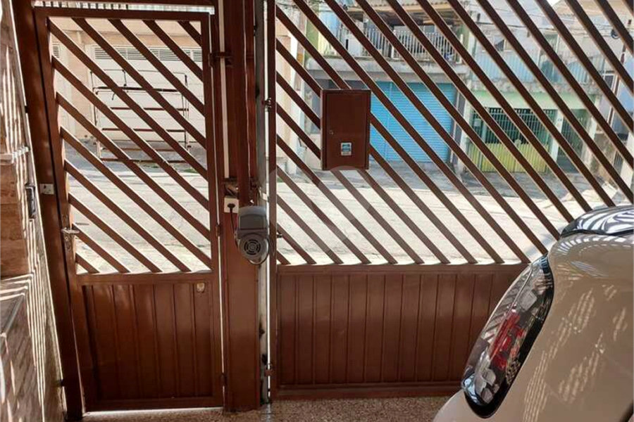 Sobrado à venda com 3 quartos, sendo 1 suíte,  no Brasilândia, São Paulo, SP