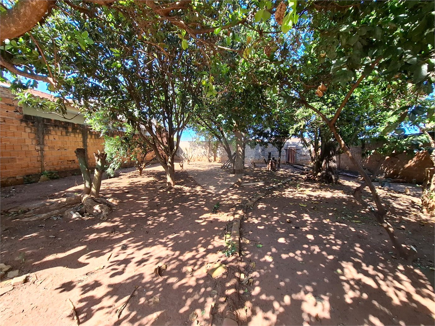 Chácara à venda com 2 quartos em Jardim Victório Antônio de Santi II, Araraquara, SP