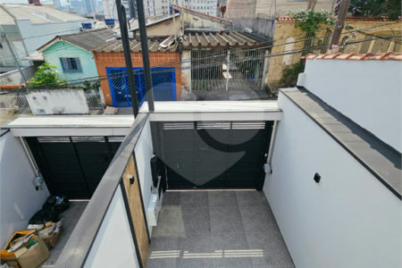 Sobrado à venda com 3 quartos, sendo 2 suítes,  em Vila Dom Pedro II, São Paulo, SP