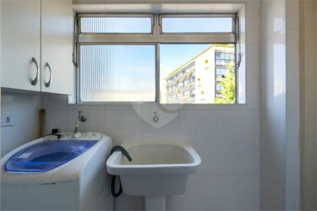 Apartamento à venda com 2 quartos em Vila Madalena, São Paulo, SP