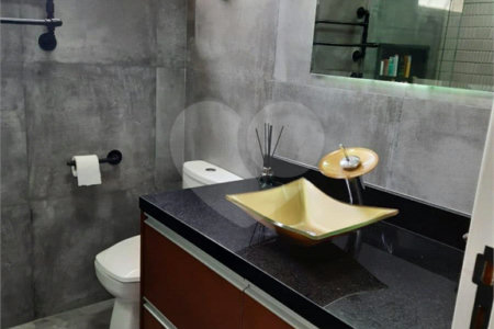 Apartamento à venda com 3 quartos, sendo 1 suíte, em Cambuci, São Paulo, SP
