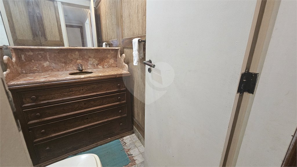 Casa em condomínio à venda com 5 quartos, sendo 3 suítes, em Barra da Tijuca, Rio de Janeiro, RJ