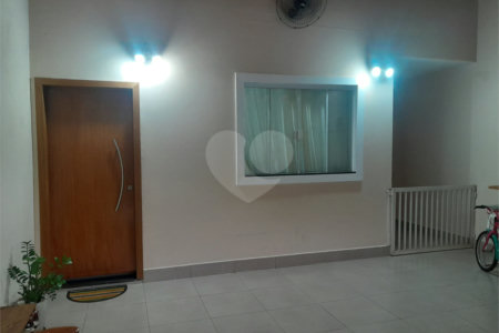 Casa à venda com 3 quartos, sendo 1 suíte, em Recanto das Flores, Ribeirão Preto, SP