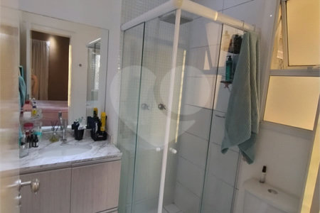 Apartamento à venda com 3 quartos, sendo 1 suíte, em Umuarama, Osasco, SP