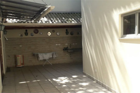 Casa à venda com 3 quartos, sendo 2 suítes,  em Jardim Leonor, São Paulo, SP