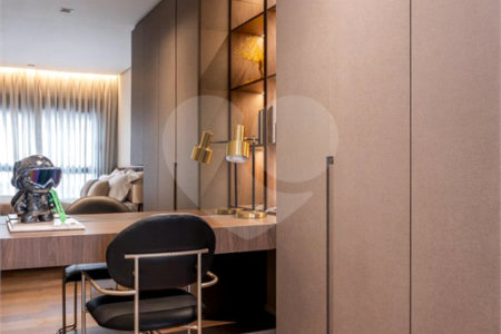 Apartamento à venda com 4 quartos, sendo 2 suítes,  em Vila Mariana, São Paulo, SP