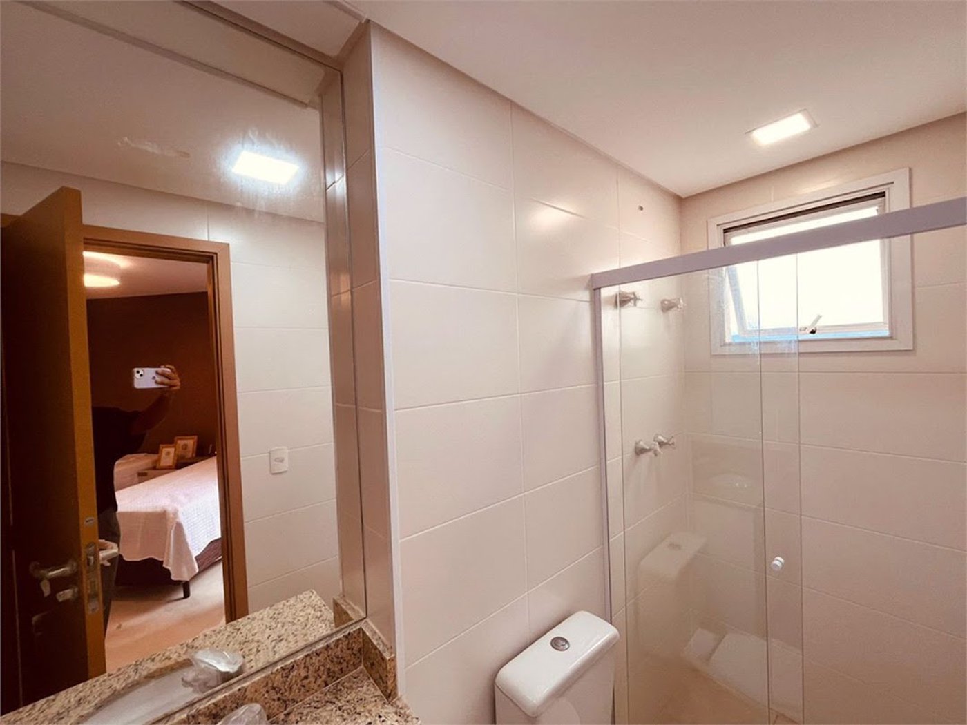 Apartamento com 3 dormitórios à venda, 285 m² por R$ 3.490.000,00 - Jardim Virginia - Guarujá/SP