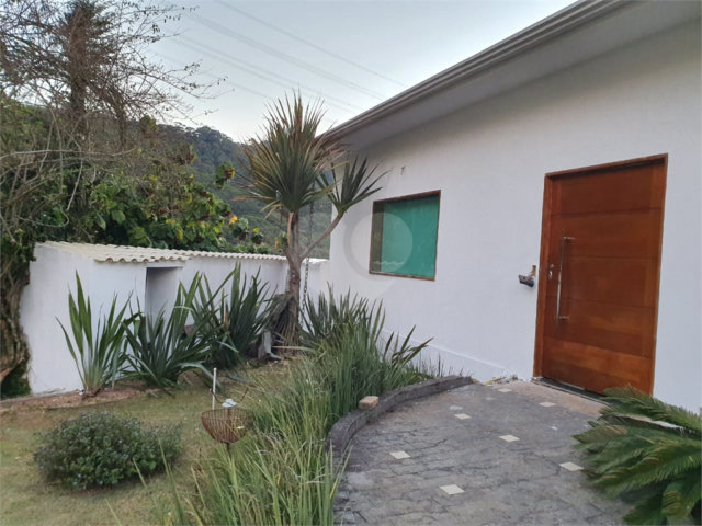 Casa à venda com 4 suítes em Serra da Cantareira, Mairiporã, SP