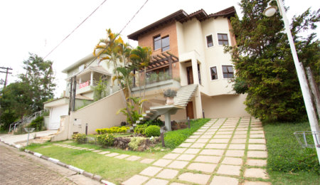 Casa à venda com 4 suítes no condomínio Parque das Garças Ii, Atibaia - SP