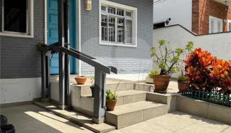 Casa Térrea à venda com 3 quartos, sendo 1 suíte,  em Vila Madalena, São Paulo, SP
