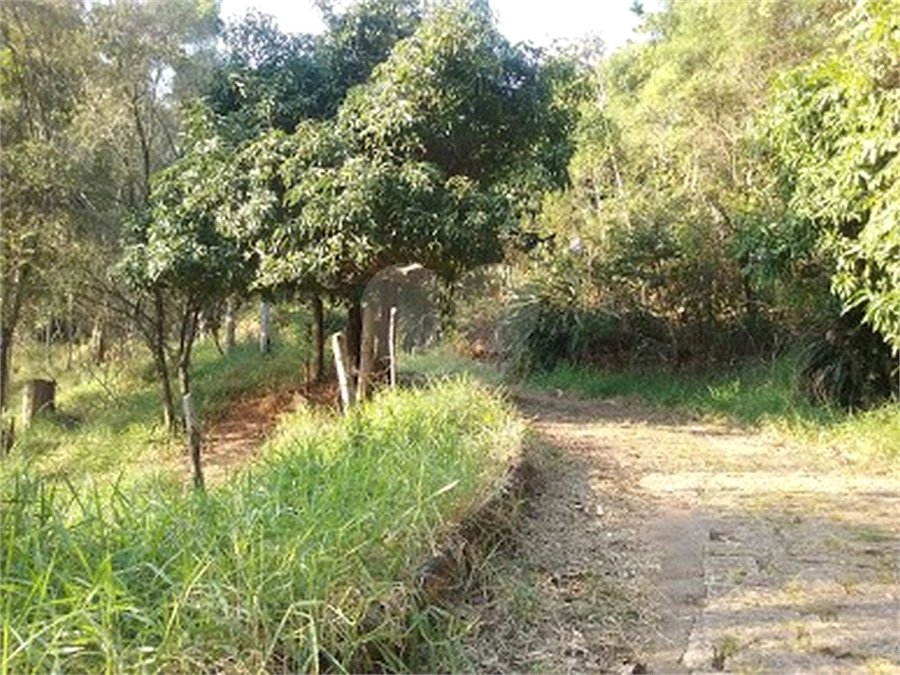 Terreno à venda com 3 quartos em Chácara Malota, Jundiaí, SP