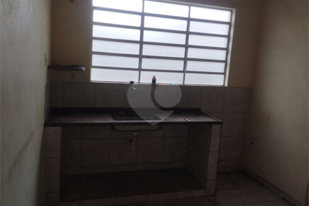 Casa à venda com 4 quartos no Centro, Araraquara, SP