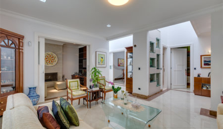 Casa à venda com 2 suítes em Alto da Boa Vista, São Paulo, SP