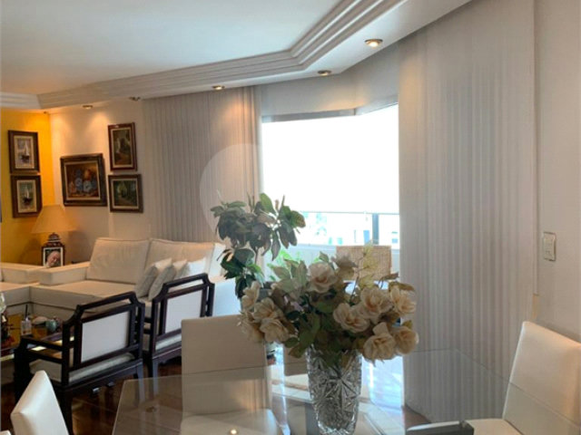 Apartamento à venda com 3 quartos, sendo 1 suíte,  em Santana, São Paulo, SP