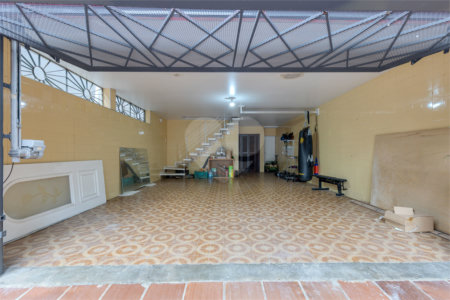 Casa à venda com 4 suítes em Jardim Marajoara, São Paulo, SP