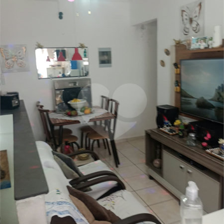 Casa à venda com 3 quartos, sendo 1 suíte,  no Centro, Mogi das Cruzes, SP