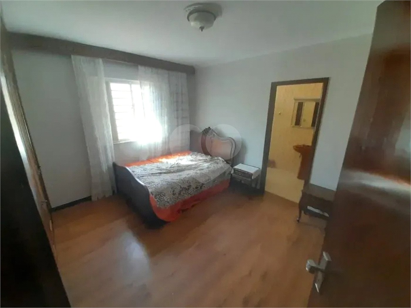 Casa à venda com 3 quartos, sendo 2 suítes,  em Vila Jardini, Sorocaba, SP