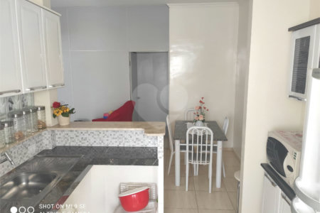 Sobrado à venda com 1 suíte em Jardim Luciana, Itaquaquecetuba, SP