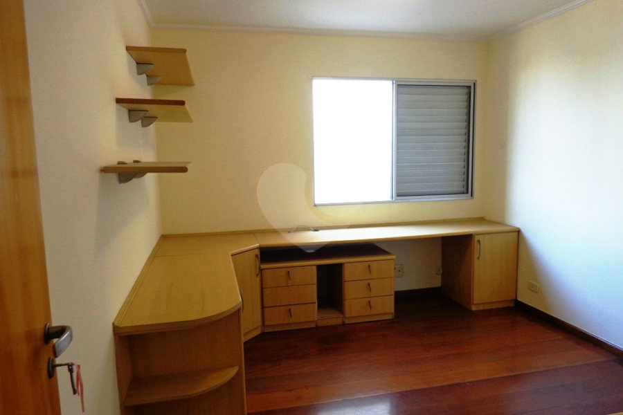 Apartamento à venda com 4 quartos, sendo 1 suíte,  em Santana, São Paulo, SP