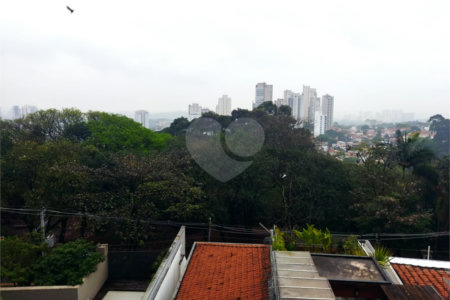 Casa à venda ou para alugar com 4 quartos, sendo 1 suíte, em Sumarezinho, São Paulo, SP
