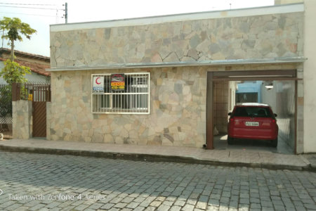 Casa à venda com 3 quartos, sendo 1 suíte, em Vila Industrial, Mogi das Cruzes, SP