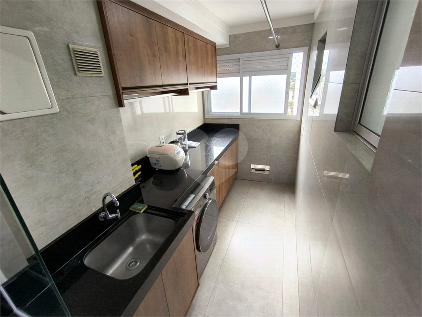 Apartamento à venda com 3 quartos, sendo 1 suíte, em Jardim Vazani, São Paulo, SP