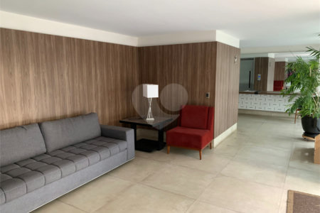 Apartamento à venda com 4 quartos, sendo 1 suíte, em Chácara Santo Antônio, São Paulo, SP