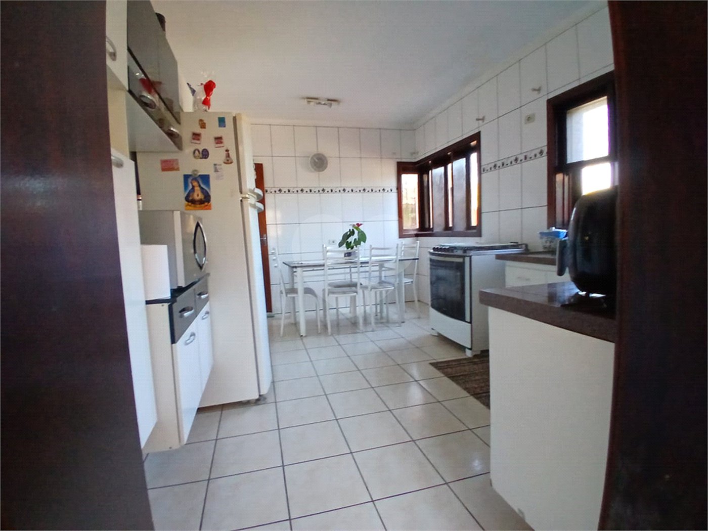 Casa à venda com 3 quartos, sendo 2 suítes, em Jardim Brogotá, Atibaia, SP