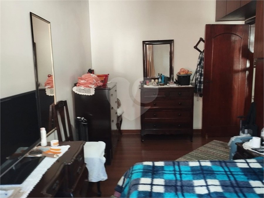 Sobrado à venda com 4 quartos, sendo 1 suíte, em Tremembé, São Paulo, SP