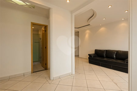 Apartamento à venda com 2 quartos, sendo 1 suíte, em Macedo, Guarulhos, SP