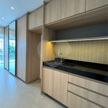 Studio à venda com 1 suíte em Vila Cordeiro, São Paulo, SP
