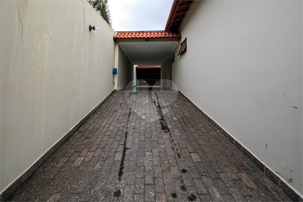 Casa Térrea à venda com 3 suítes em Jardim Petrópolis, São Paulo, SP