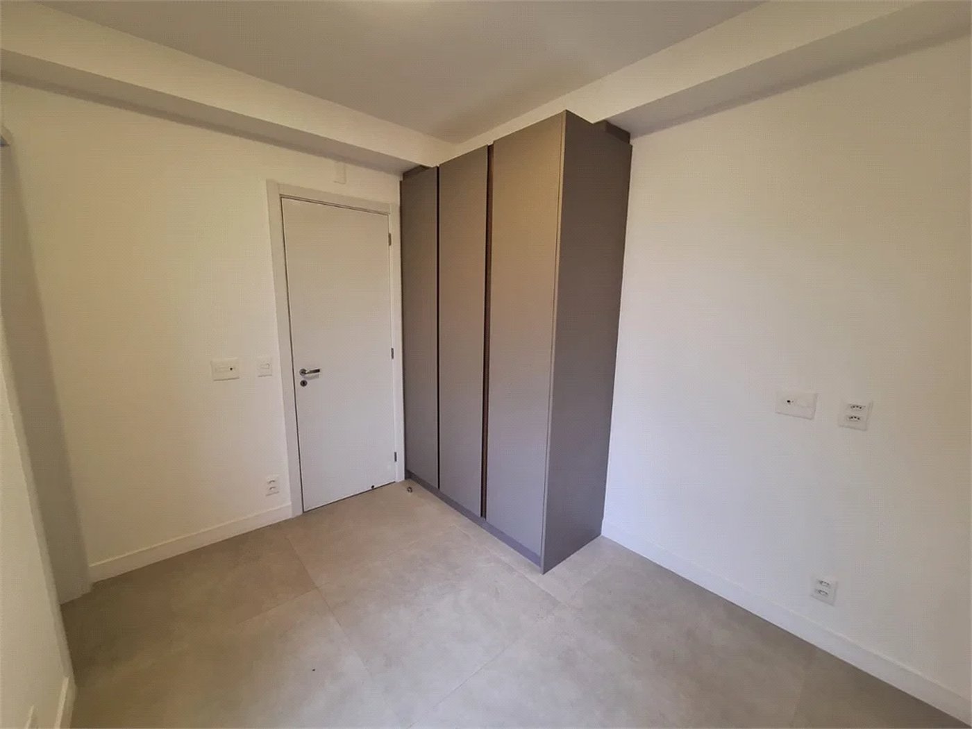 Apartamento para alugar com 3 suítes em Sumarezinho, São Paulo, SP