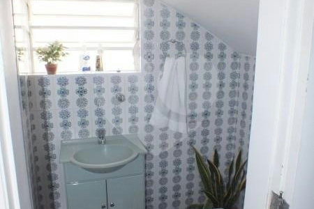 Casa à venda com 3 quartos, sendo 1 suíte, em Jardim Oriental, São Paulo, SP